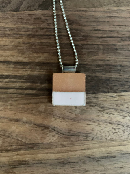 Necklace Square Diffuser